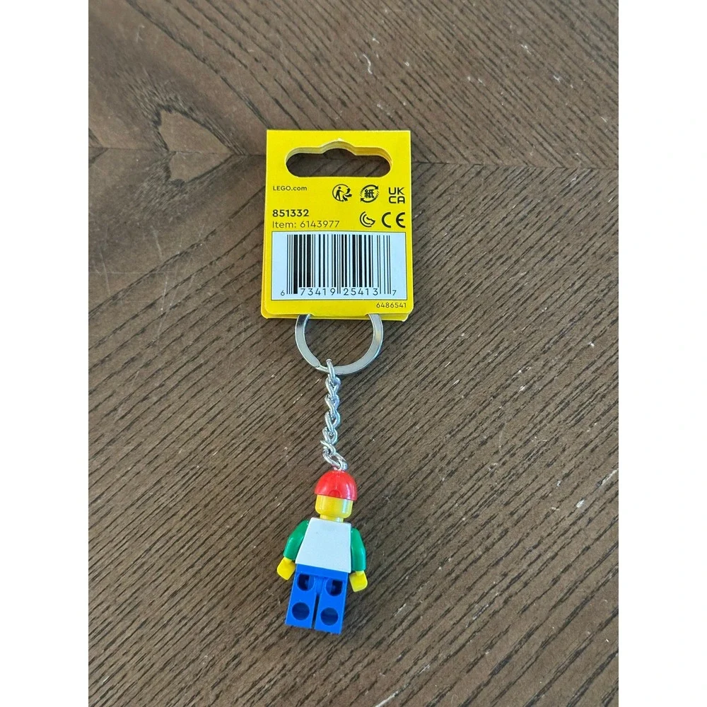 LEGO LEGOLAND Boy Minifigure Keychain 851332 I Heart Legoland Red Cap Souvenir